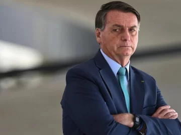 Se complicó el estado de salud de Bolsonaro: continúa en terapia intensiva y deberá someterse a más estudios