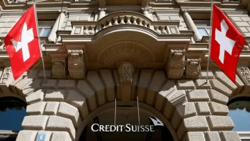 Las crisis financiera se extendió al Credit Suisse y arrastra a mercados y bancos globales