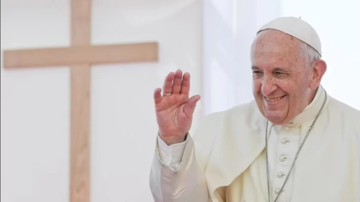 Obispos argentinos piden al Papa que venga para ser “un puente entre orillas políticas e ideologías”