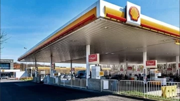 Nafta más cara: YPF y Axion se sumaron a Shell y subieron un 3,8% sus combustibles