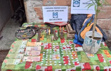 La Policía aprehendió a una persona y secuestró estupefacientes La Policía aprehendió a una persona y secuestró estupefacientes