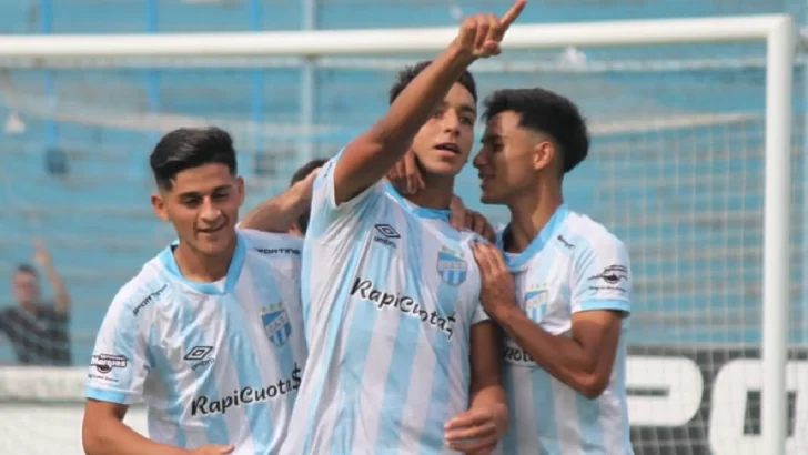 Atlético Tucumán triunfó frente a La Academia
