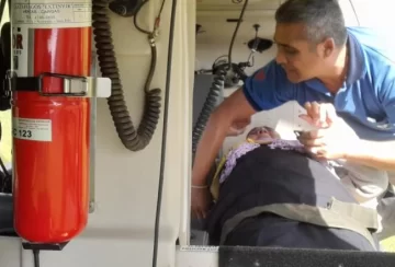 El helicóptero de la Provincia trasladó a una mujer accidentada