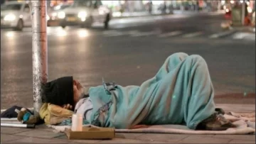 Tras la muerte de la beba frente a Casa Rosada, reglamentaron una ley para personas en situación de calle Tras la muerte de la beba frente a Casa Rosada, reglamentaron una ley para personas en situación de calle