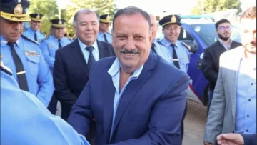 El gobernador de La Rioja sigue internado, pero estable, por su dolencia cardíaca El gobernador de La Rioja sigue internado, pero estable, por su dolencia cardíaca