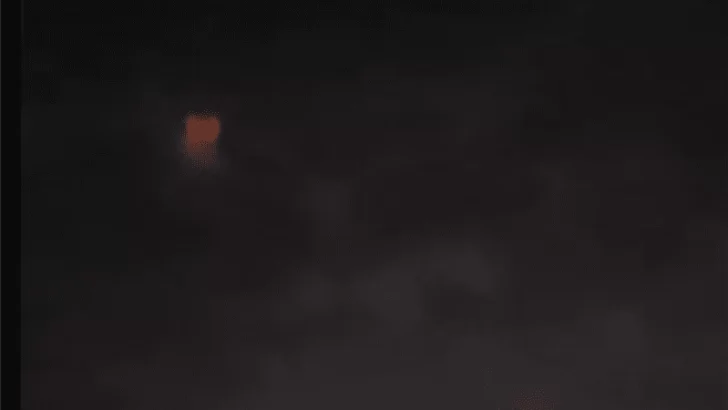 Video: misteriosas “bolas de fuego” en el cielo de La Plata