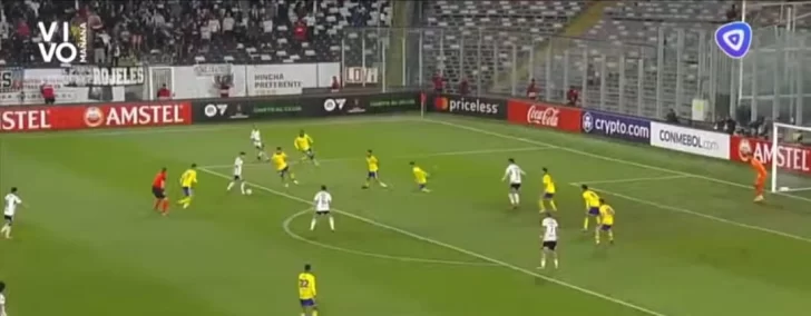 Boca venció a Colo Colo y es líder de su grupo en la Copa Libertadores