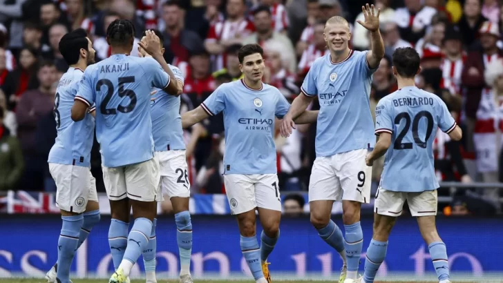 Manchester City se corona campeón de la Premier League tras la derrota del Arsenal