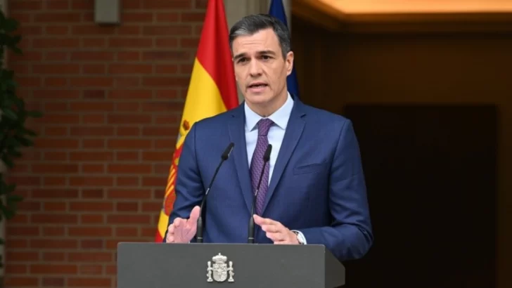 España: tras revés del Psoe en las elecciones municipales, Pedro Sánchez adelantó las generales