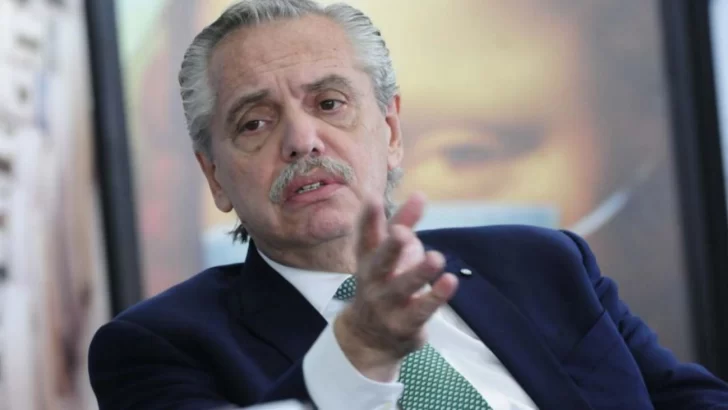 Alberto Fernández acusó a la Corte Suprema de “debilitar la democracia”