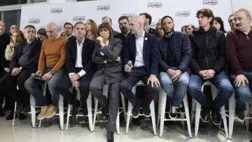 Dirigentes de Juntos por el Cambio denunciaron al gobierno nacional por la “violencia” en Jujuy Dirigentes de Juntos por el Cambio denunciaron al gobierno nacional por la “violencia” en Jujuy