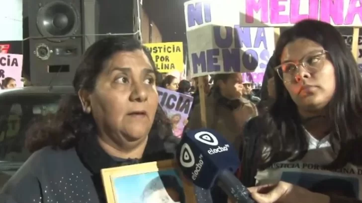 Melina Diaz: familiares y amigos marchan por justicia
