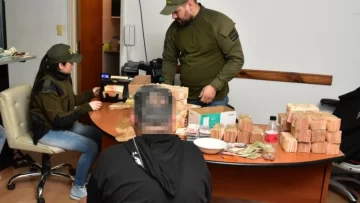 Redada contra organización narco internacional: secuestraron 43 millones de pesos y 16 kilos de cocaína