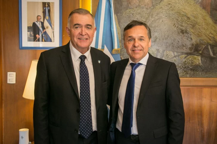 Diego Giuliano y Osvaldo Jaldo se reunieron para impulsar la vuelta del tren de pasajeros a San Miguel de Tucumán Diego Giuliano y Osvaldo Jaldo se reunieron para impulsar la vuelta del tren de pasajeros a San Miguel de Tucumán