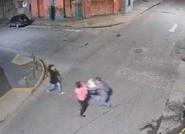 La policía frustró un intento de robo en Crisóstomo Álvarez y Moreno La policía frustró un intento de robo en Crisóstomo Álvarez y Moreno