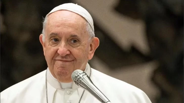 El Papa pidió “esfuerzos valientes” contra el cambio climático y lamentó los incendios en Europa