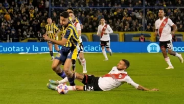 River y Central empataron en un partido vibrante hasta el final en Arroyito