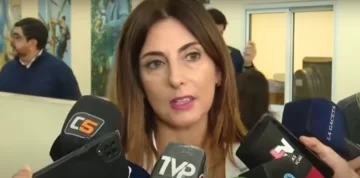 Acuerdo dispar entre el Gobierno provincial y los gremios docentes