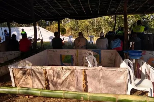 Una riña de gallos terminó a los tiros y con tres heridos Una riña de gallos terminó a los tiros y con tres heridos