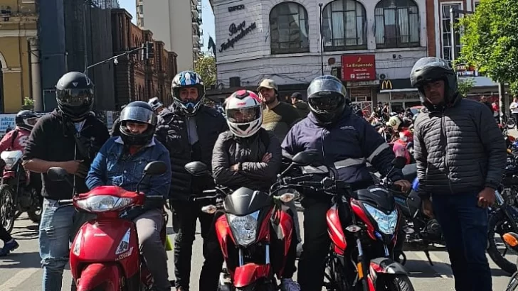 Osvaldo Jaldo mantuvo una reunión con los choferes de UBER