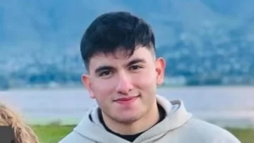 Hoy será el último adiós a Lucas Delgado: familiares, amigos y vecinos despedirán los restos del joven Hoy será el último adiós a Lucas Delgado: familiares, amigos y vecinos despedirán los restos del joven