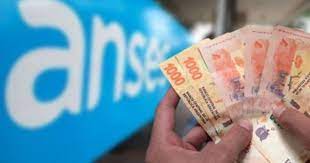 ANSES: un grupo de beneficiarios puede cobrar el bono extra de $90.000 en abril