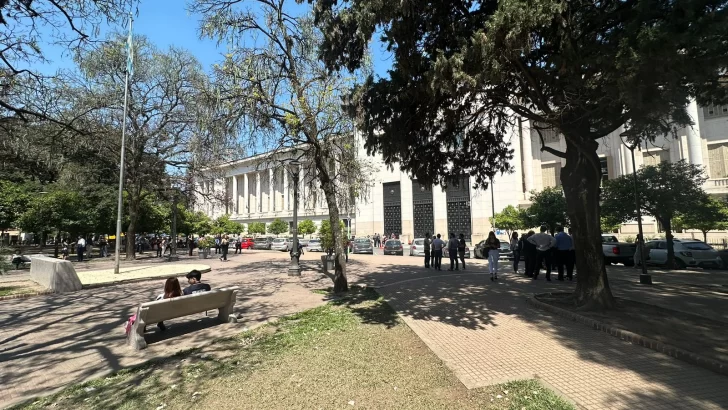 Evacuaron el Palacio de Tribunales por una nueva amenaza de bomba