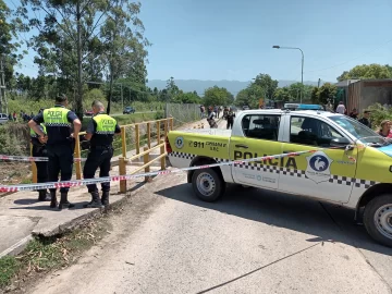 Encontraron el cuerpo de un hombre flotando en un canal