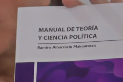 Presentación del libro “Manual de Teoría y Ciencia Política” en la USP-T