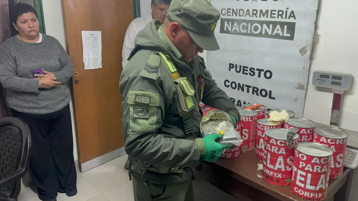 Operativo en Trancas: descubren más de 13 Kilos de cocaína en latas de pintura