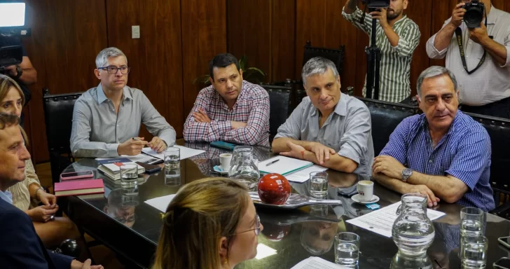 Dos concejales expresaron que la Tarjeta Sube trae transparencia pero no mejora la calidad del transporte público