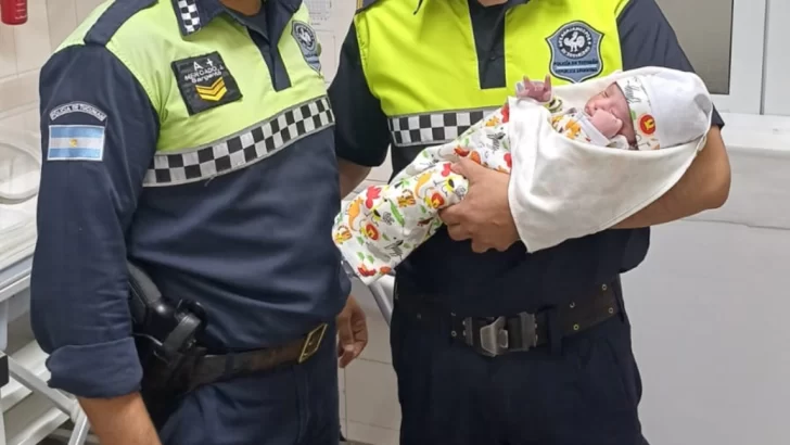 Personal policial de las Comisaría de Raco asistieron en un parto domiciliario