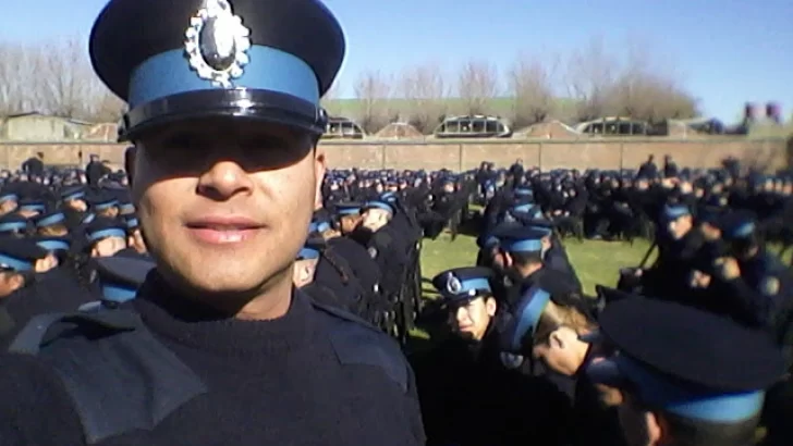 Un oficial de la policía federal tiene ELA y busca ayuda