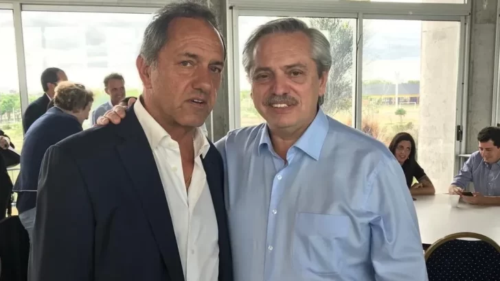 Alberto Fernández no renuncia a la presidencia del PJ y criticó a Scioli por seguir con Milei