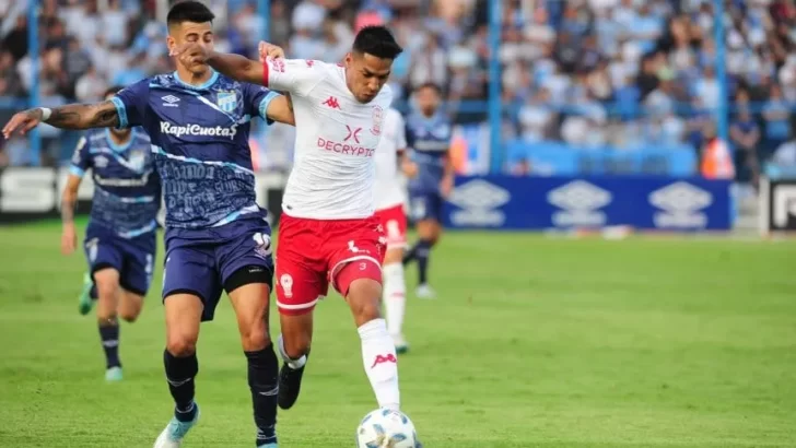 Atlético Tucumán perdió contra Huracán y dejó escapar la chance de ingresar a la Copa Sudamericana