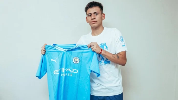 El “Diablito” Echeverri ya es oficialmente jugador del Manchester City