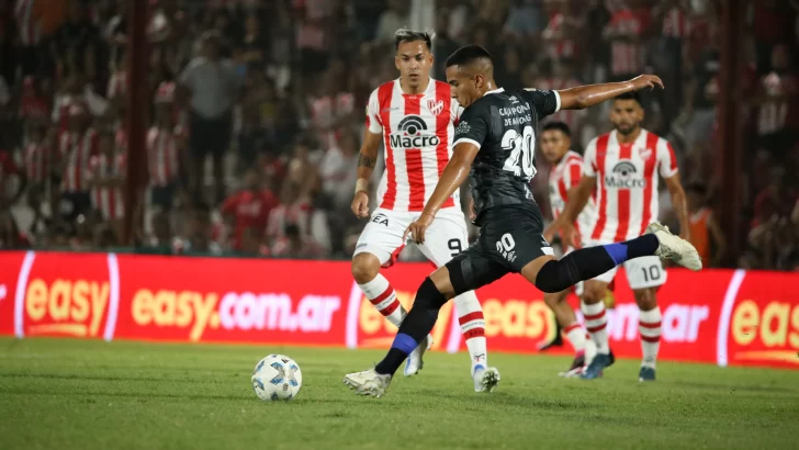 Atlético Tucumán sufrió una dura derrota en Córdoba