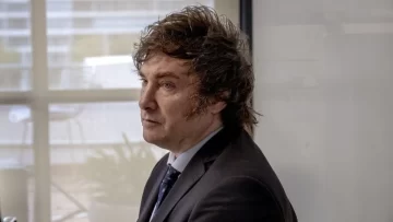 Tras su debut en Davos, Milei emprende el retorno a Argentina