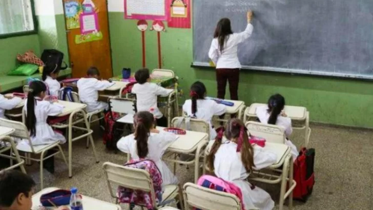 Los docentes tucumanos continuarán percibiendo el incentivo