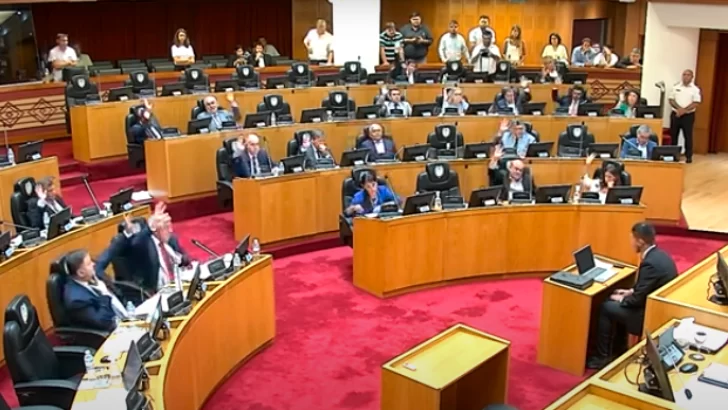 La Legislatura dio luz verde al Presupuesto 2026 tras un extenso debate