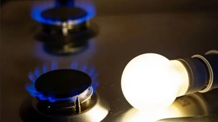 Tarifas de luz y gas: convocan a audiencia pública para definir un nuevo esquema de subsidios