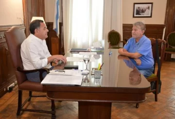 FOTIA y los ingenios acordaron un anticipo salarial para obreros fabriles del azúcar FOTIA y los ingenios acordaron un anticipo salarial para obreros fabriles del azúcar