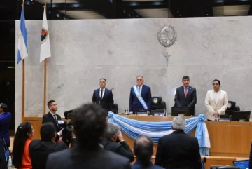 Jaldo convocó a las fuerzas políticas para modificar el régimen electoral en la provincia Jaldo convocó a las fuerzas políticas para modificar el régimen electoral en la provincia