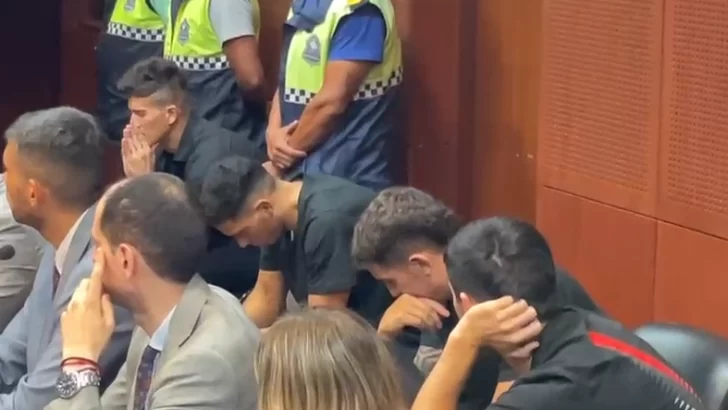 La Justicia ordenó el arresto domiciliario para tres de los cuatro jugadores de Vélez