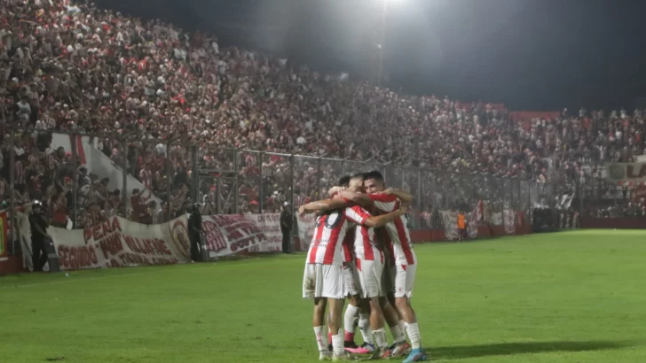 San Martín derrotó 2-0 a Estudiantes en la Ciudadela
