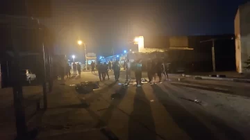 Conflicto en el Mercofrut: fleteros y cafeteros bloquearon los accesos al mercado