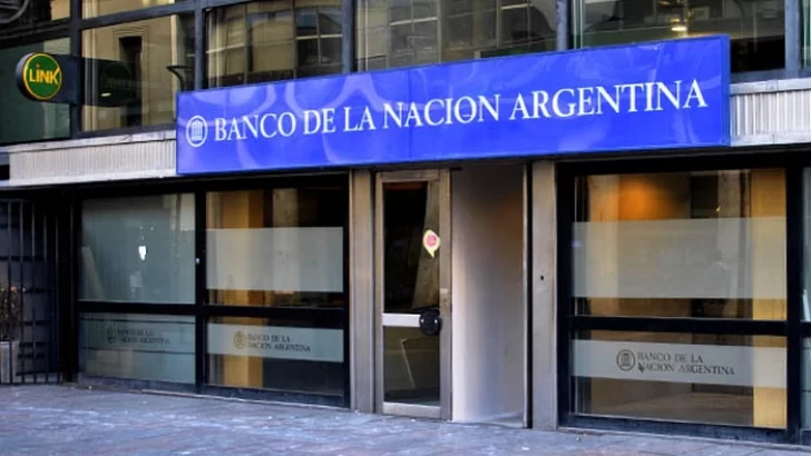 Último día con bancos antes de un parate de seis días en todo el país