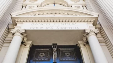 El Banco Central elimina la tasa mínima para los plazos fijos tradicionales