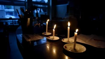 San Miguel de Tucumán amaneció bajo la oscuridad