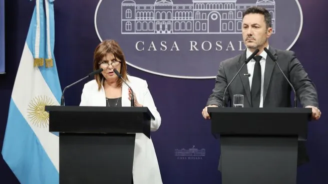 Petri y Bullrich le respondieron a Villarruel por las Fuerzas Armadas en el interior: “Hay que hacer lo que necesita la sociedad” Petri y Bullrich le respondieron a Villarruel por las Fuerzas Armadas en el interior: “Hay que hacer lo que necesita la sociedad”